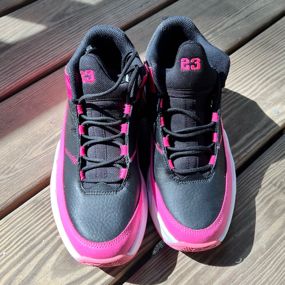 Air Jordan Max Aura